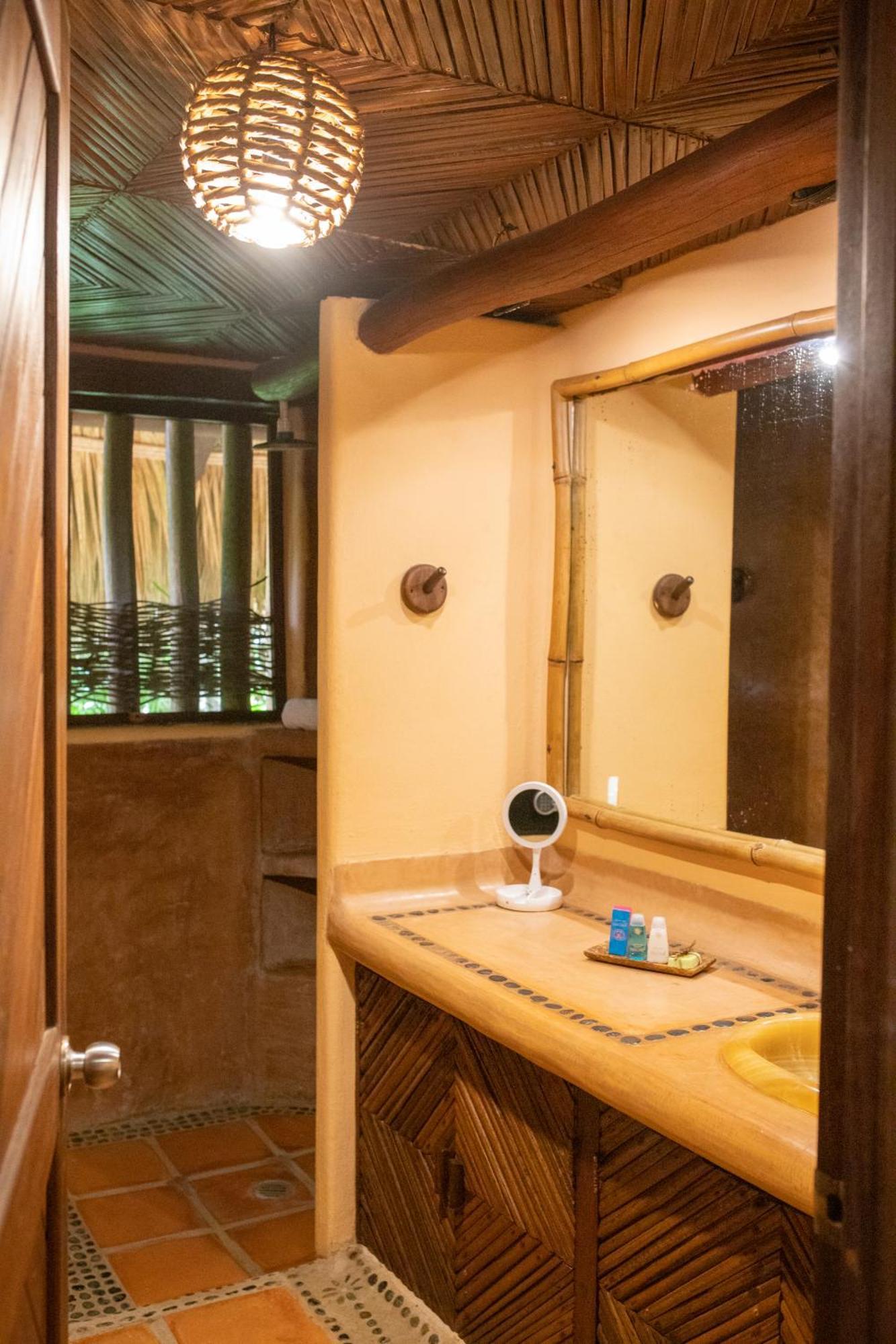 זיהואטנחו Puertas Paraiso Hotel Boutique מראה חיצוני תמונה