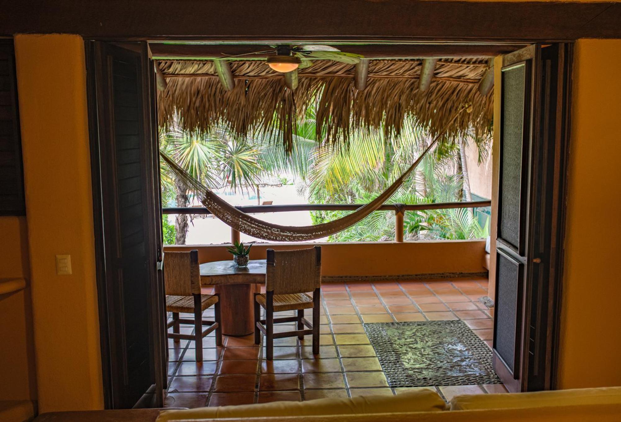 זיהואטנחו Puertas Paraiso Hotel Boutique מראה חיצוני תמונה