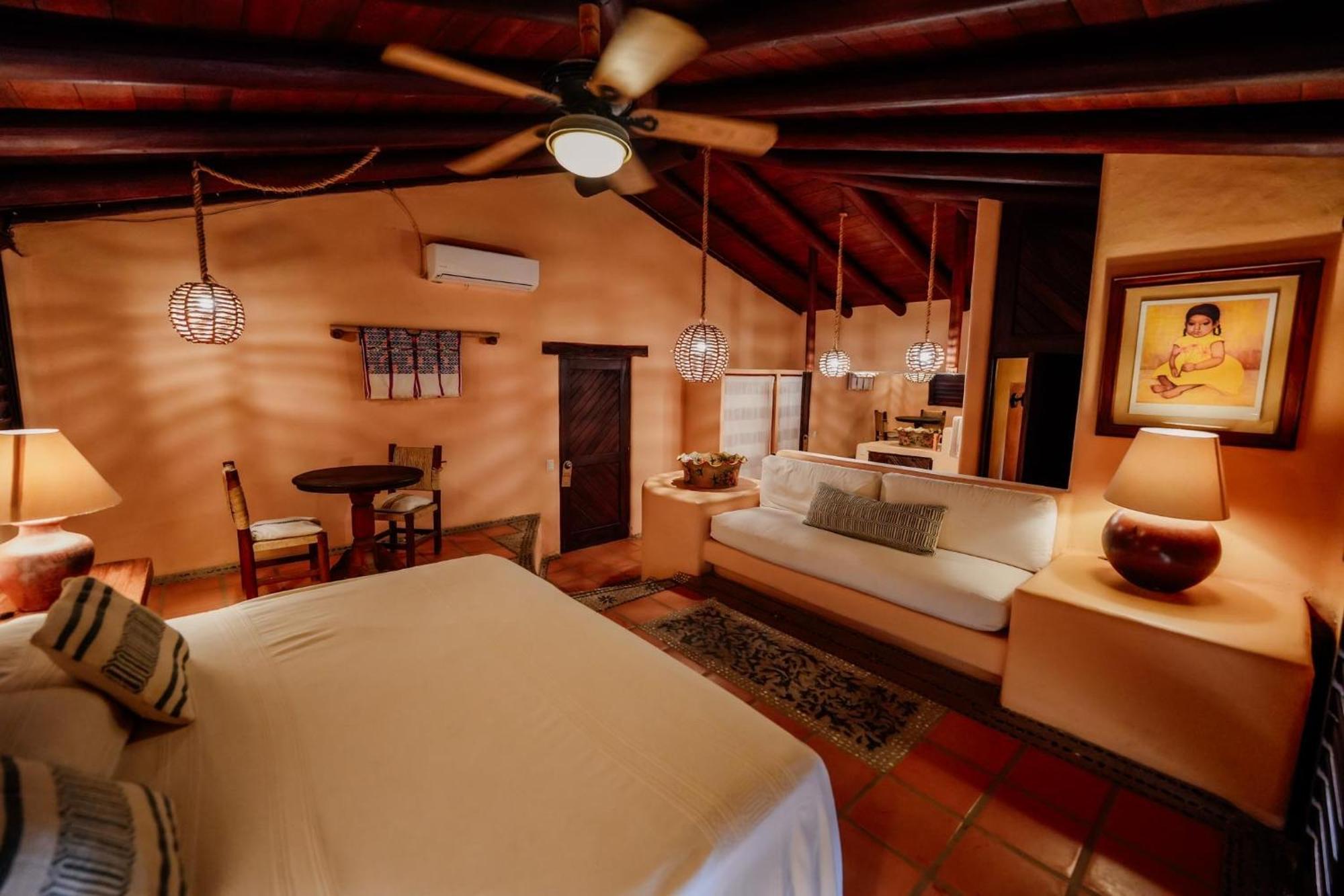 זיהואטנחו Puertas Paraiso Hotel Boutique מראה חיצוני תמונה